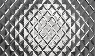 Рассеиватели Novattro: почему из полистирола и поликарбоната?